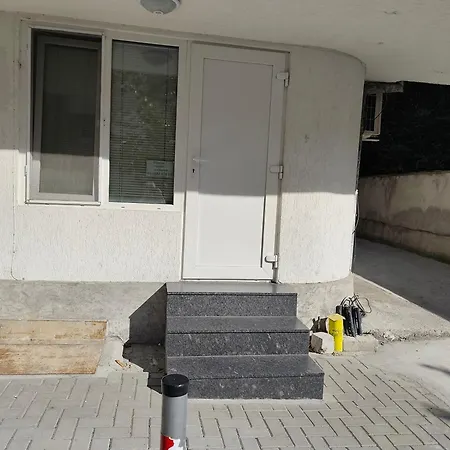 студио за двама в центъра на град Апартамент